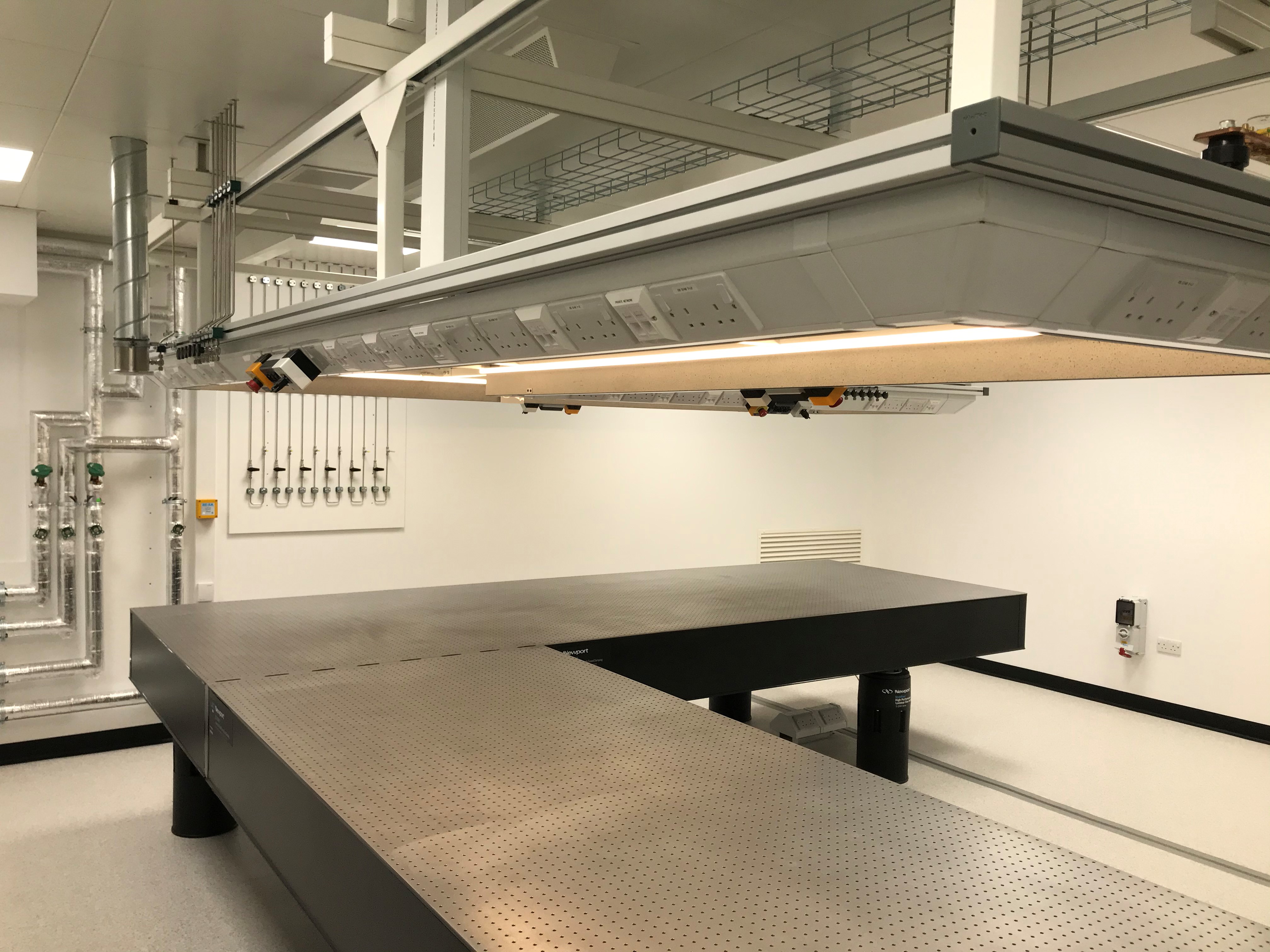 Laser Laboratories - Scott Russell Building, Heriot Watt University